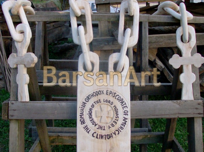 BarsanArt Emblema cu lant din lemn
